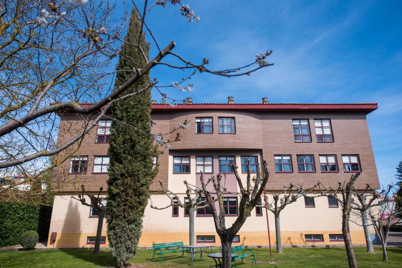 Burgo Residencia Hospital Del Rey 호스텔 외부 사진