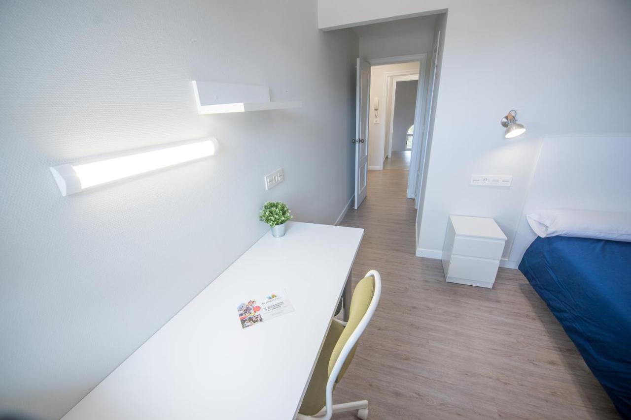 Burgo Residencia Hospital Del Rey 호스텔 외부 사진